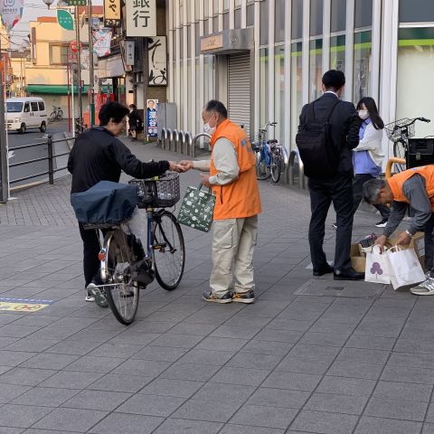 後継者不足を解消するため、賃金・単価引き上げを目指します。 アイキャッチ画像